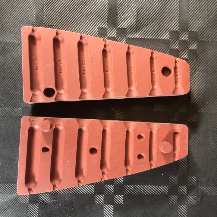 MOLD WITH PLUMBS DROP SHOT 1.8 TO 18 G