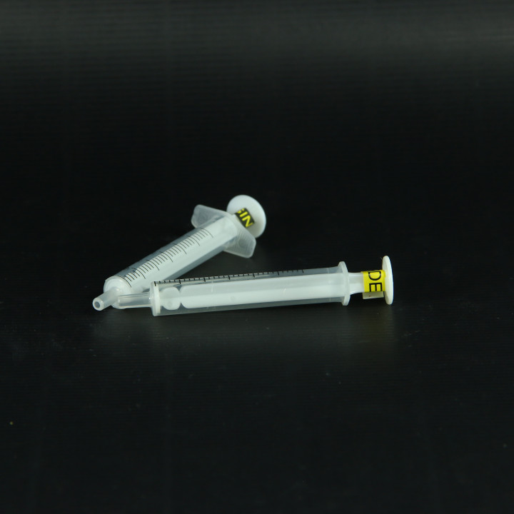 KIT 2 SERINGUES 2CC