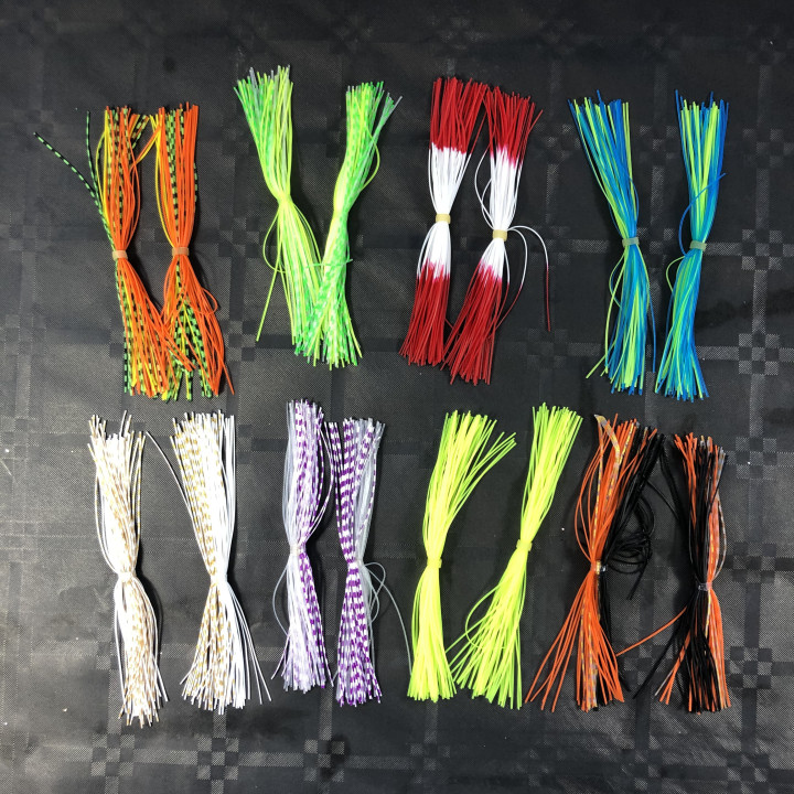 Assortment Skirts Spinner 8 pairs