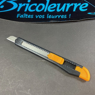 CUTTER JETABLE