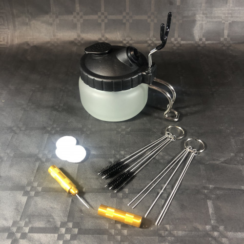 POT POUR AEROGRAPHE ET KIT NETTOYAGE